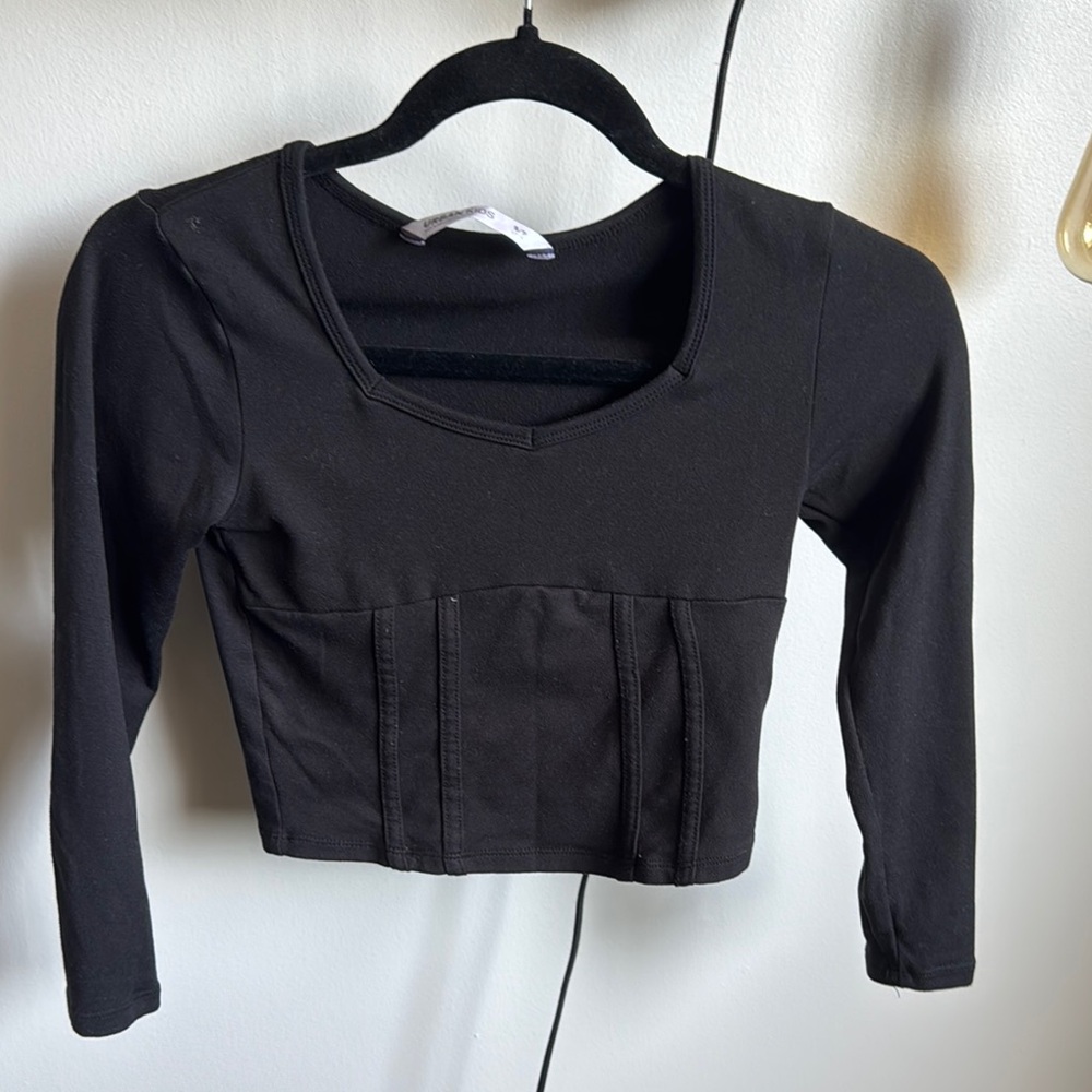 Urban Kids Girls long sleeved top in black size S (7/8)
